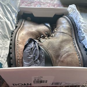 Bed Stu Roan leather hiking boot 8.5 NEW